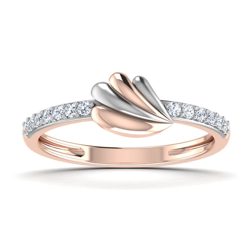 women's ring in gold