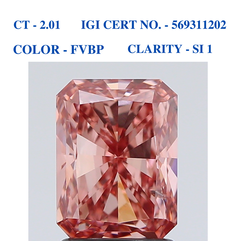 Fancy Pink Radiant shaped solitaire diamond